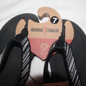 Minnetonka Sandals black & white. Size 7. New with tags.
